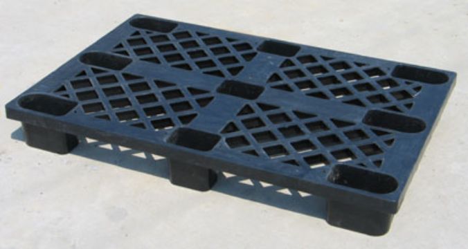 Plastic Pallets -Square Space